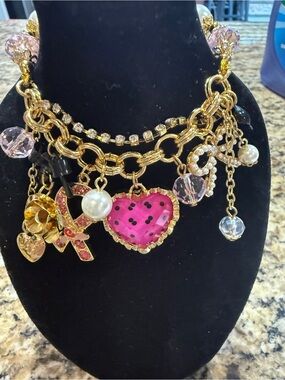 Gold-Tone Charm bracelet with Pink Heart and Crystal Accents